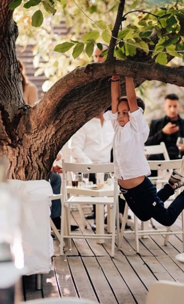 Locatiile de nunta - locatii de nunti in aer liber in natura - top locatii de nunta la padure-piscina